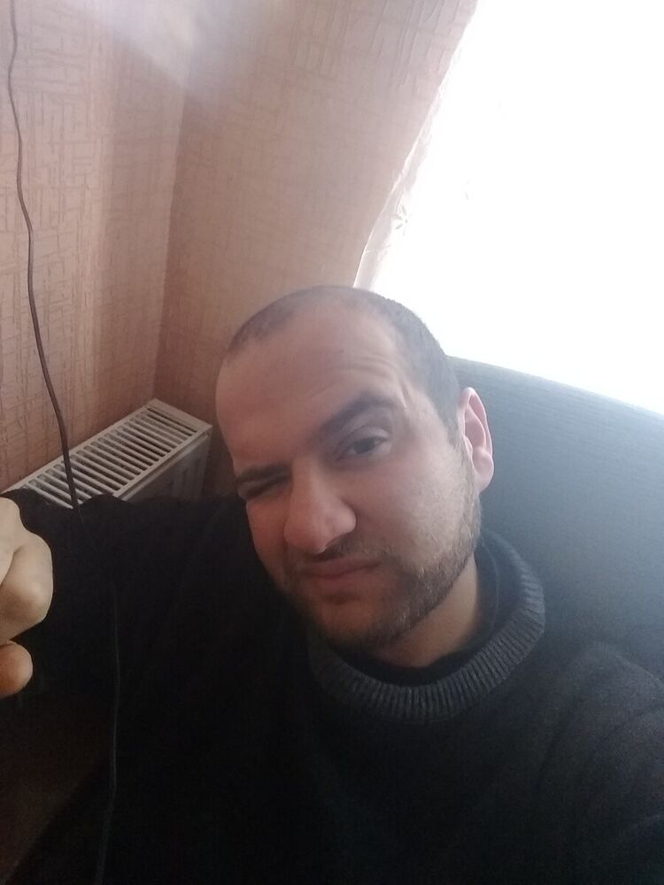  21872384  Mishka, 31 ,    