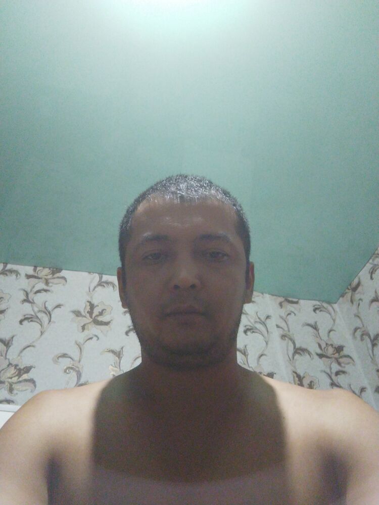  36403924  Husniddin, 35 ,    