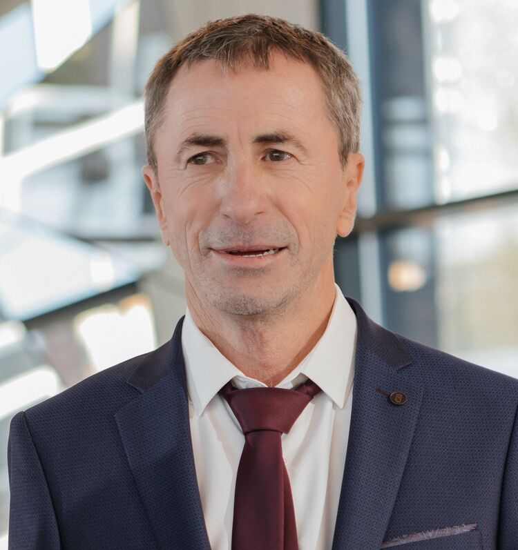 ���� 54957364 ������� ����, 61 ���, ���� ���������� � ������