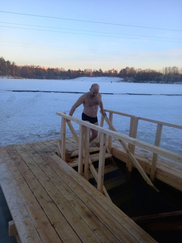  33518744  , 45 ,    -