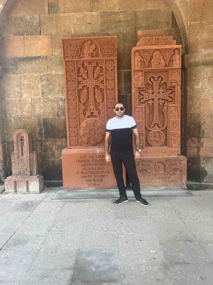 ���������� �������, ���� ������� Petrosyan, 35 ���, ������������ ��� ������, ����� � ���������, c�������� ���������, ���������