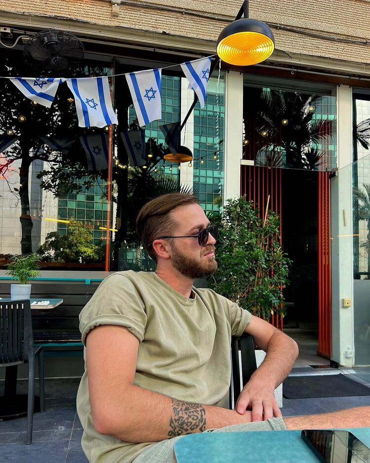  49511094  Bakuri, 34 ,    Ramat Gan