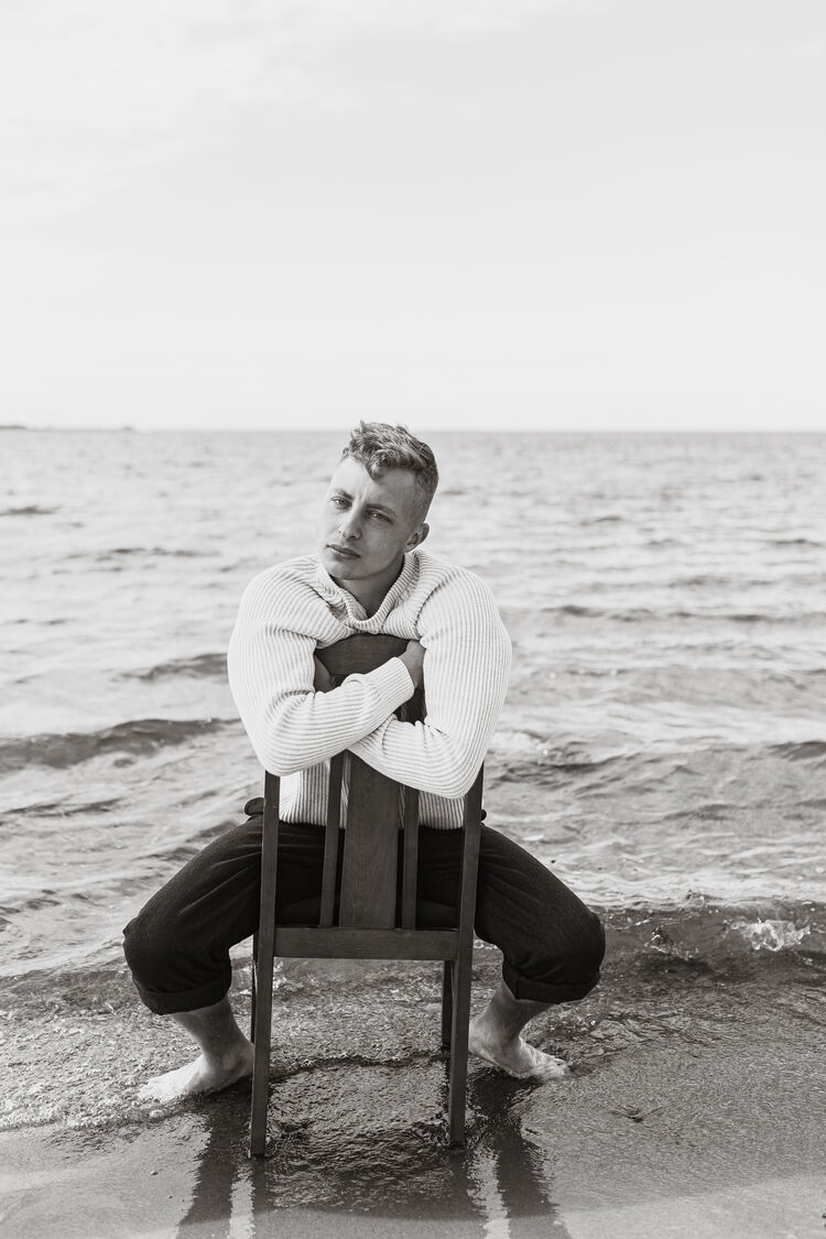  31966344  , 26 ,    -