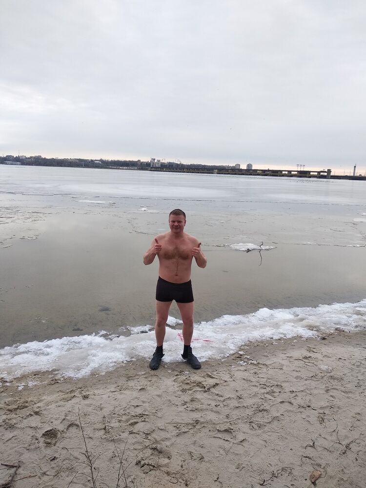  ,   Daniel, 38 ,   ,   , c 