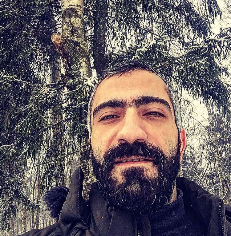  24911714  Murad, 54 ,    