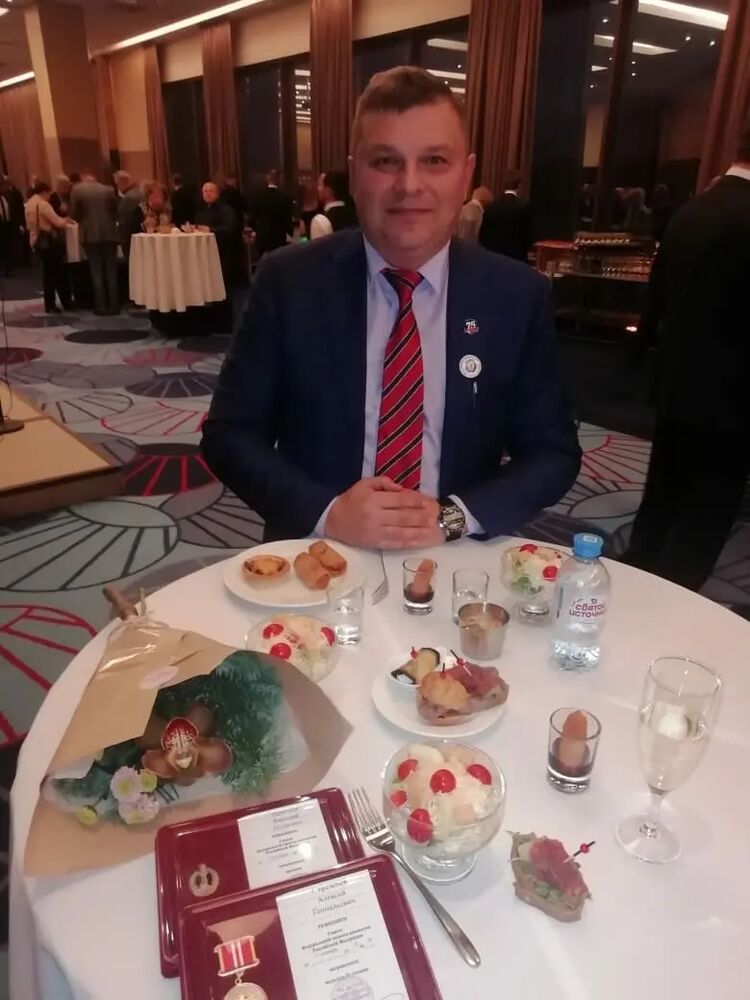 ���� 32288234 ������� �������, 52 ����, ���� ���������� � �����-����������