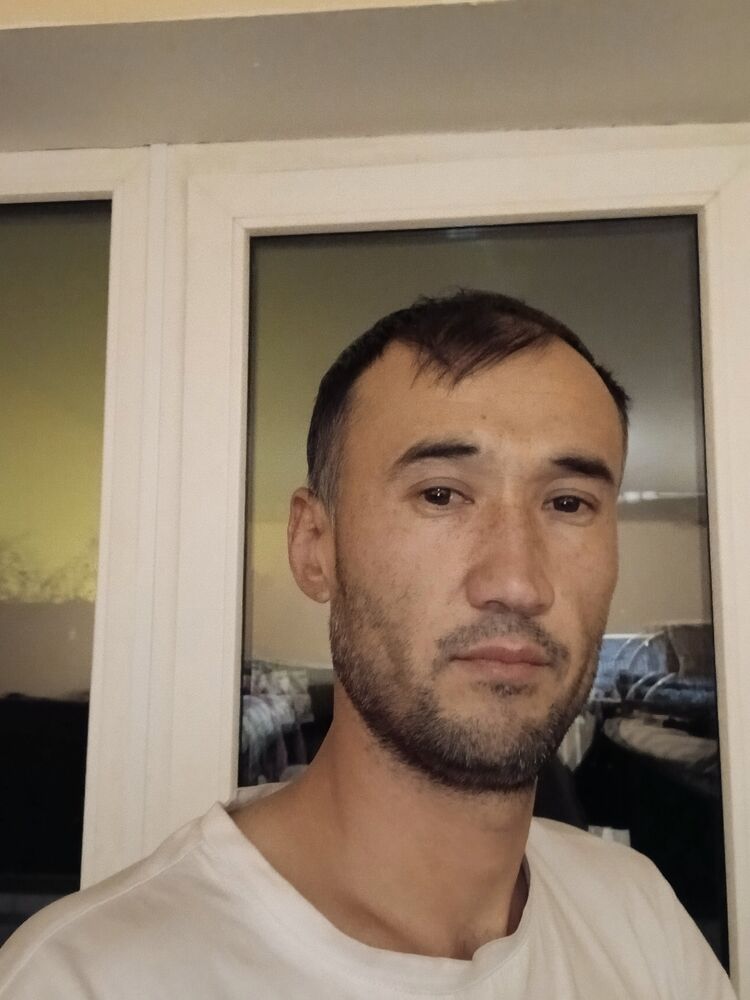  53793234  Begzot, 36 ,    