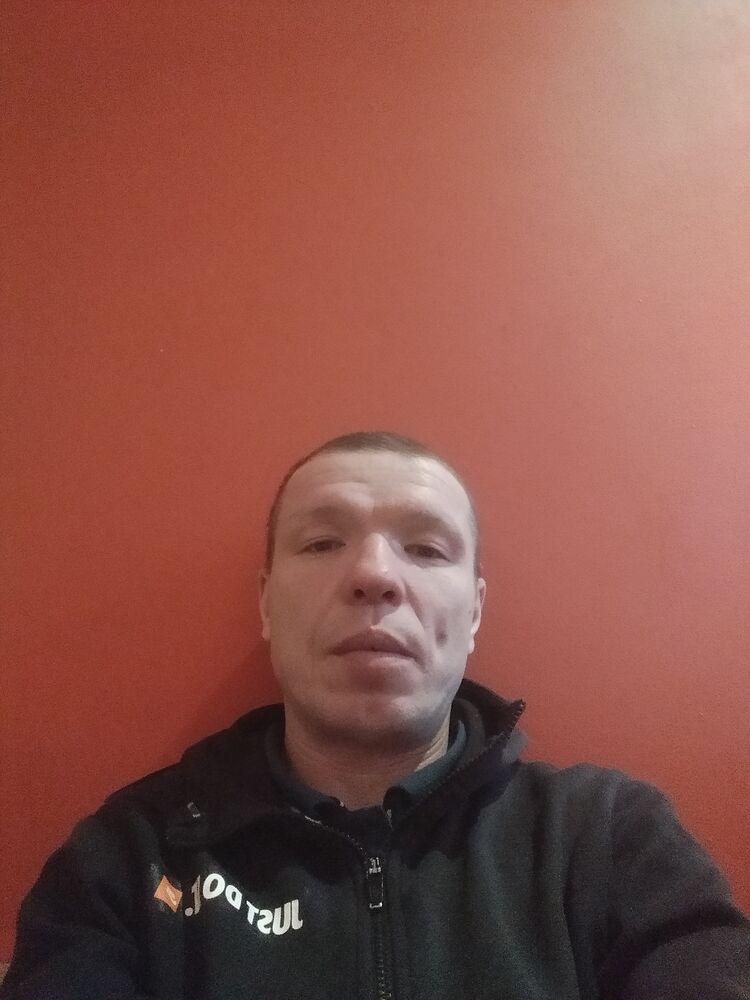  49404104  , 40 ,    