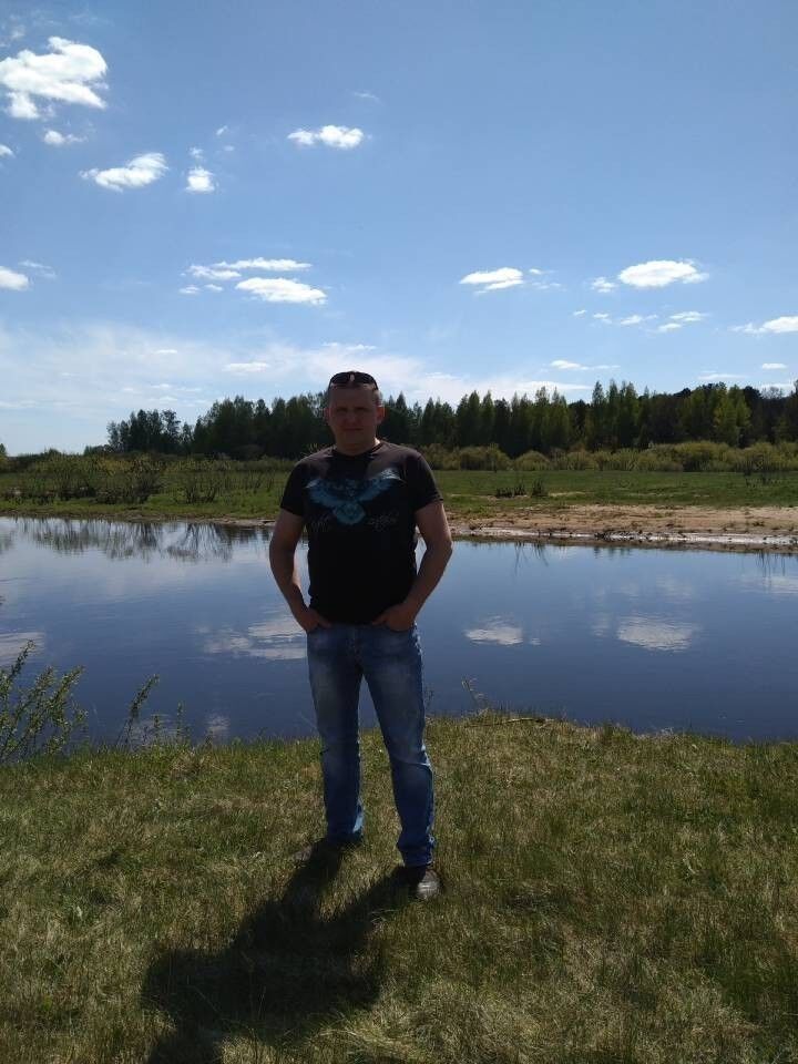  10765294  Operator, 42 ,    