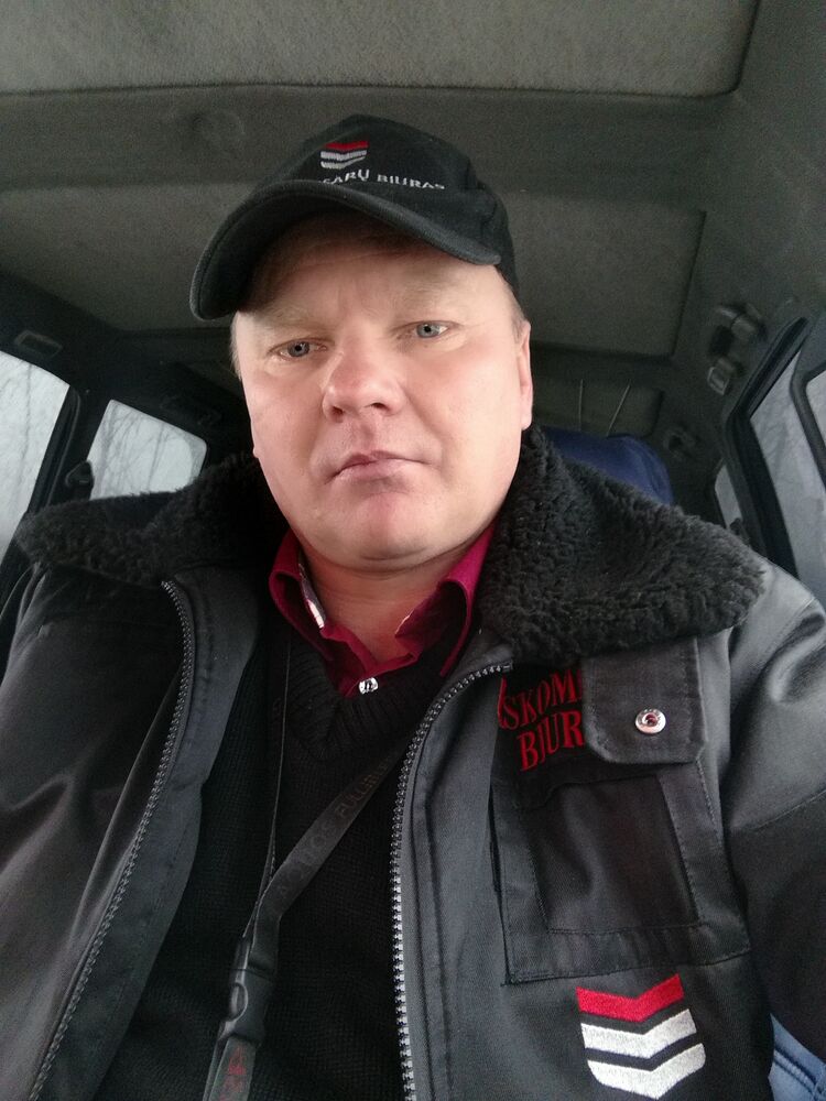  ,   Vitalij, 46 ,     , c 
