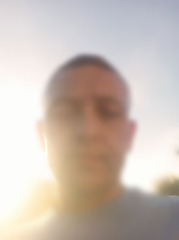  ,   Alex, 39 ,   ,   