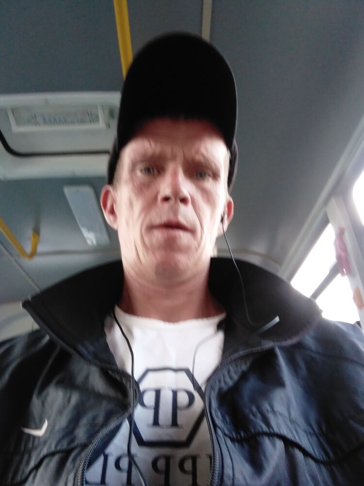 46159614  , 44 ,    