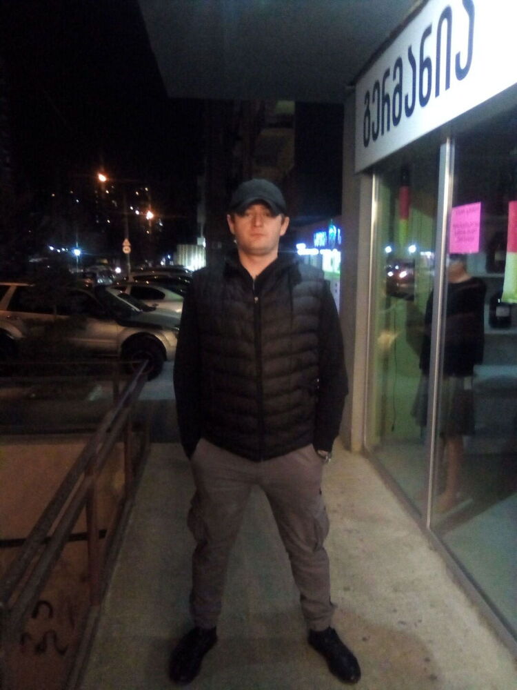  54064294  Eldar, 31 ,    