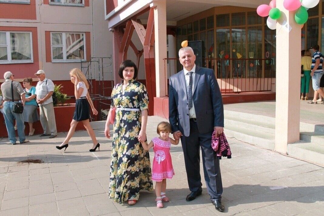  6503824  Oleg65, 60 ,    