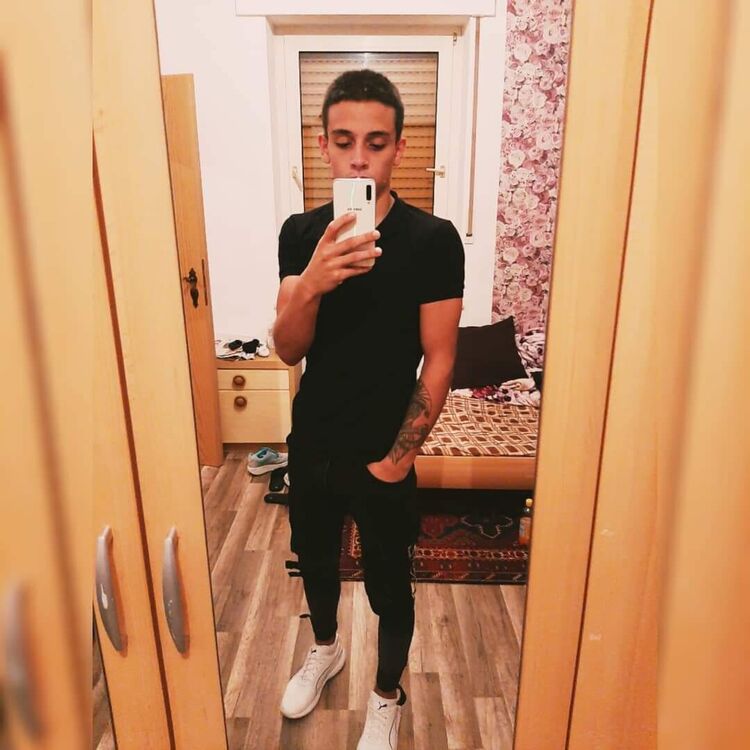  Bielefeld,   Vasim, 27 ,   ,   , c , 