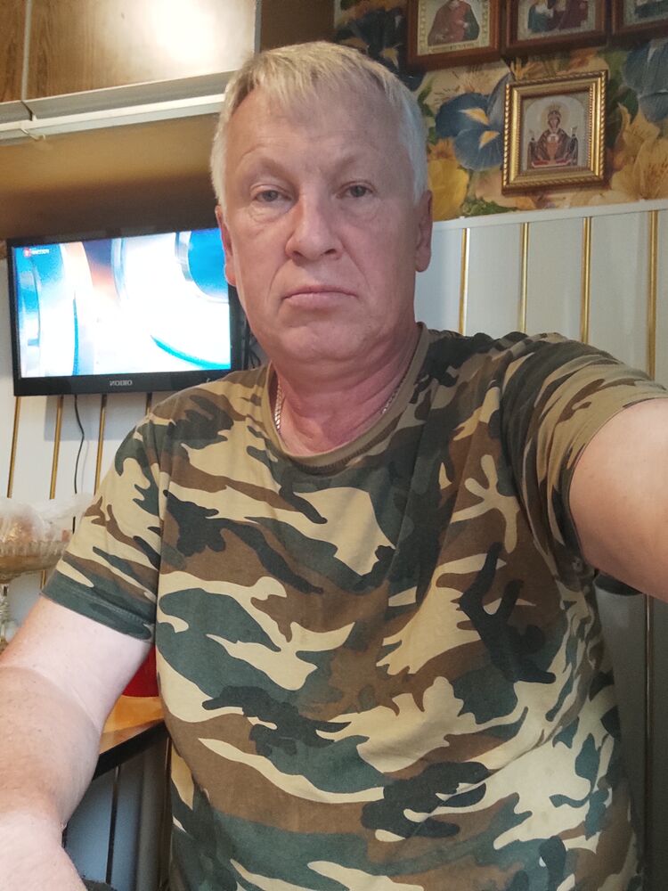  40807914  Igor, 62 ,    