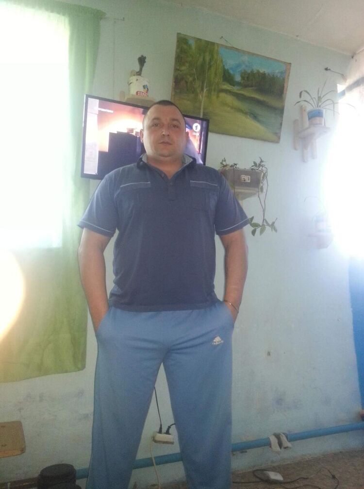  ,   Oleg, 41 ,   ,   , c 