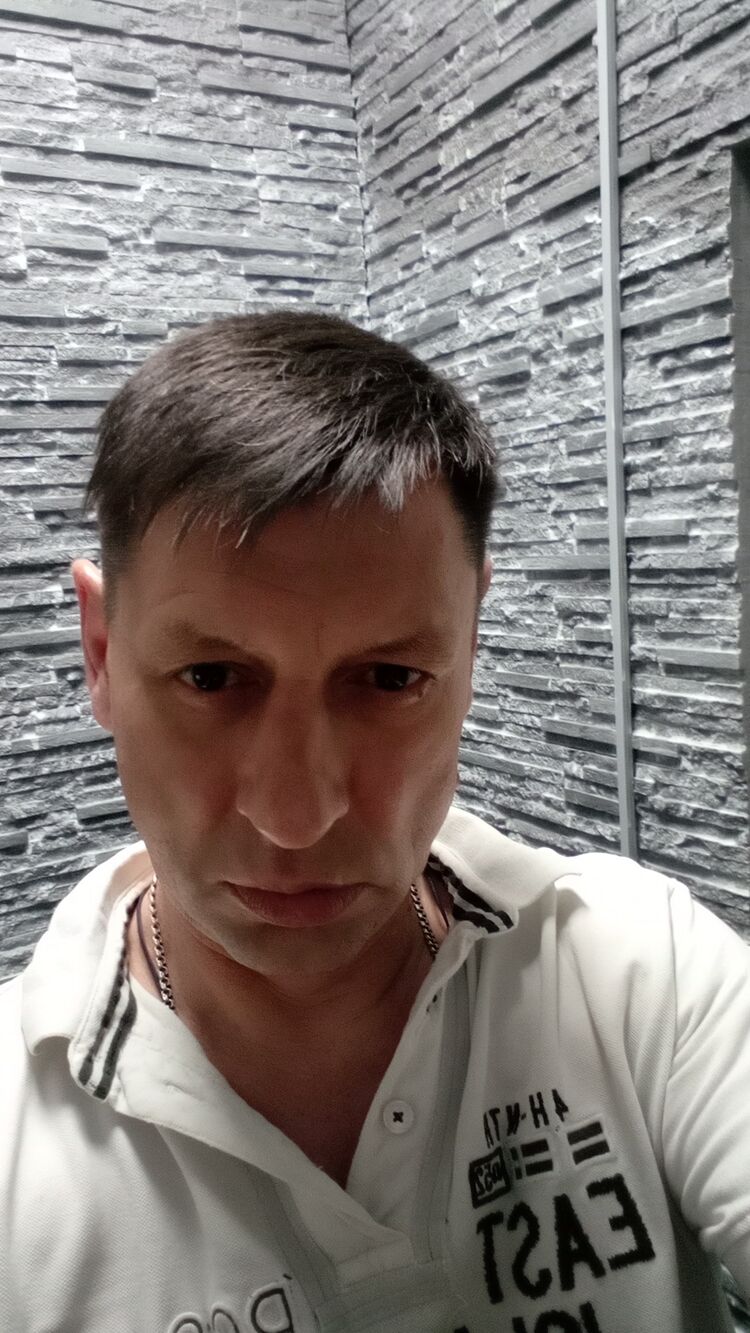  47997674  , 42 ,    