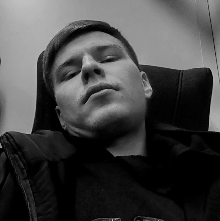  ,   Ilya, 28 ,   ,   , c , 