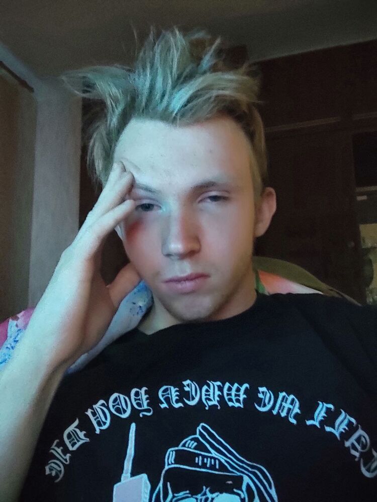  27075924  , 25 ,    -