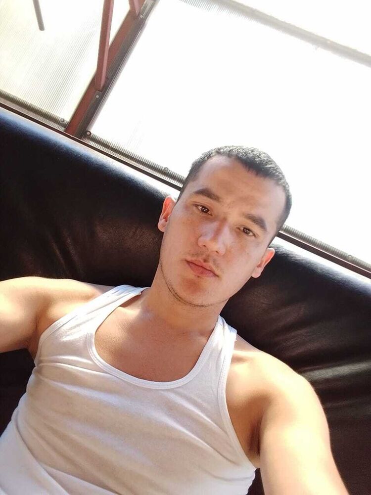  ,   Giyos, 28 ,   ,   