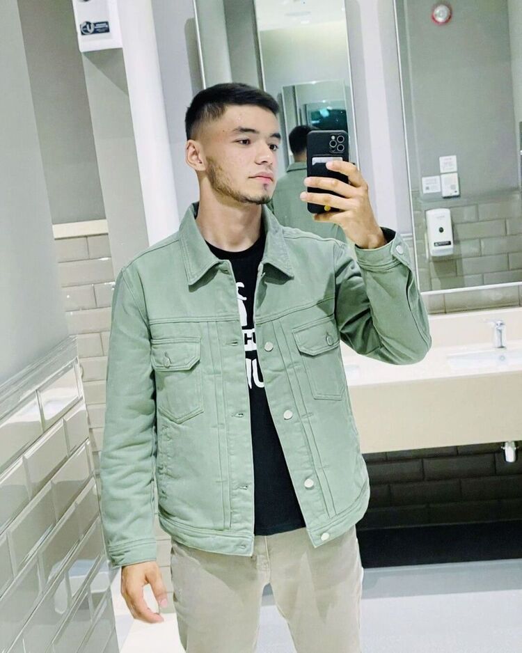  35787534  Abdullokh, 25 ,    