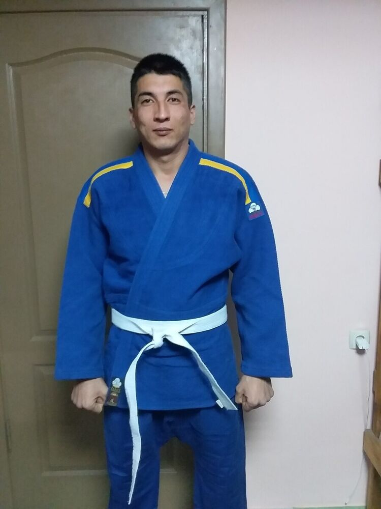  22417944  Murat, 30 ,    