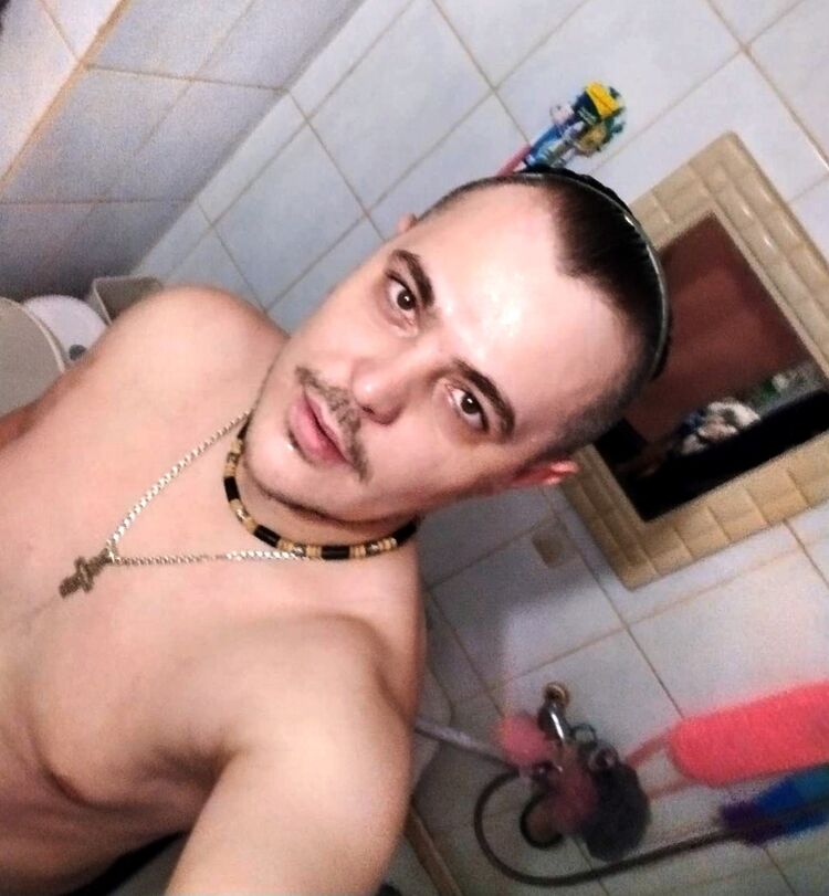  32547364  , 40 ,    