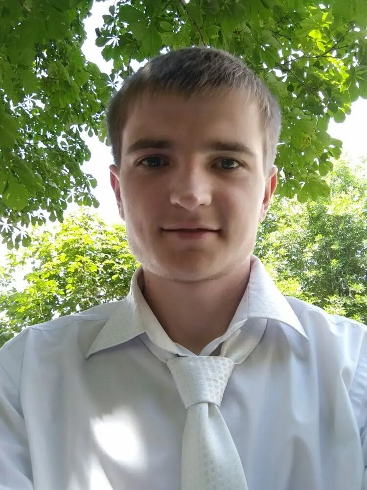  50238274  Roman, 34 ,    