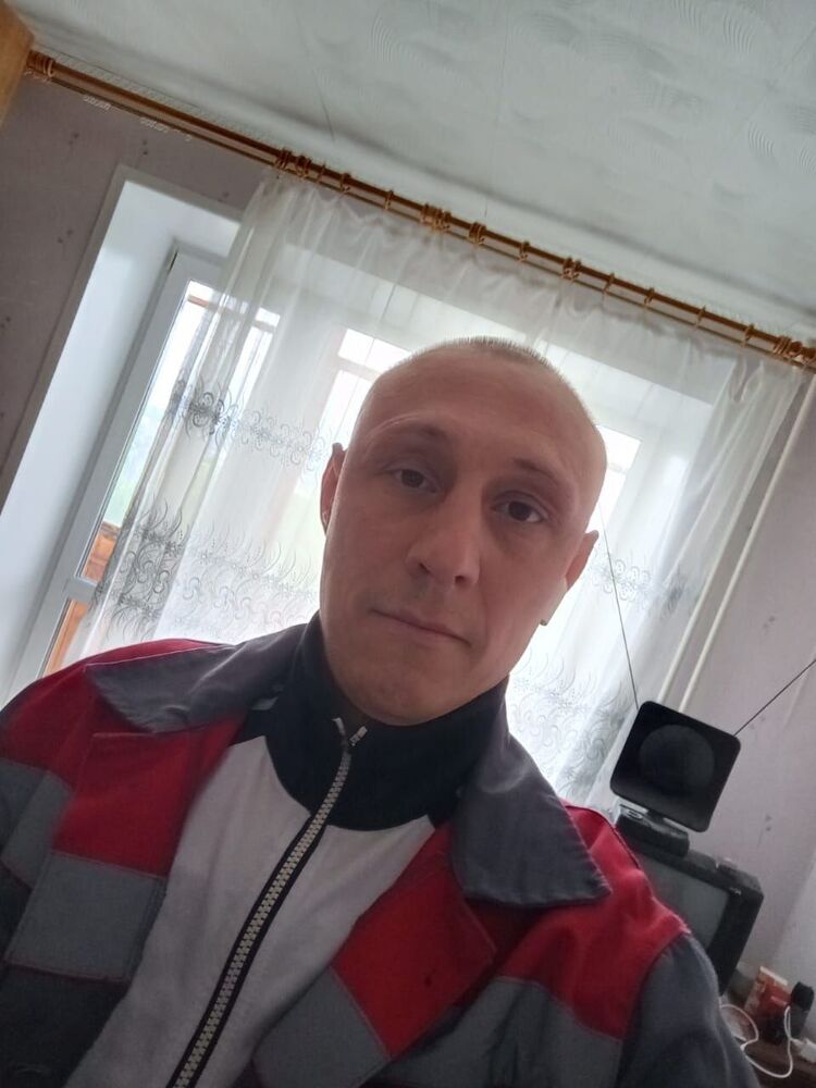  44349884  , 40 ,    