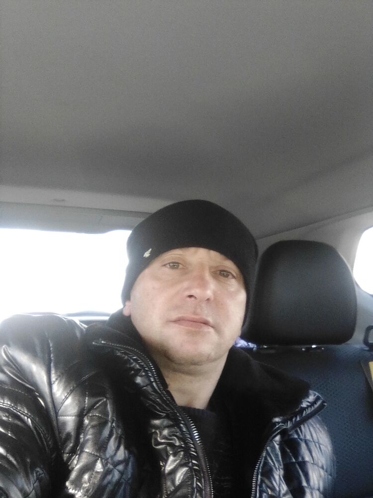  42523644  , 44 ,    