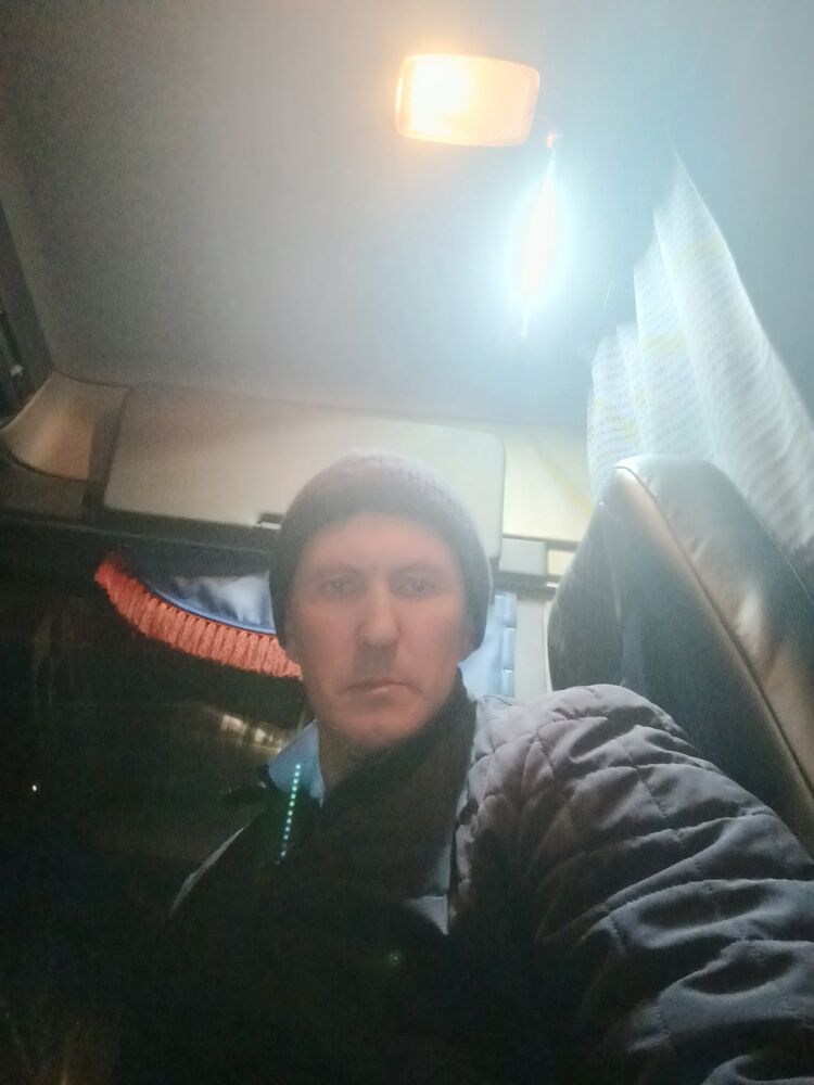  42662594  , 52 ,    