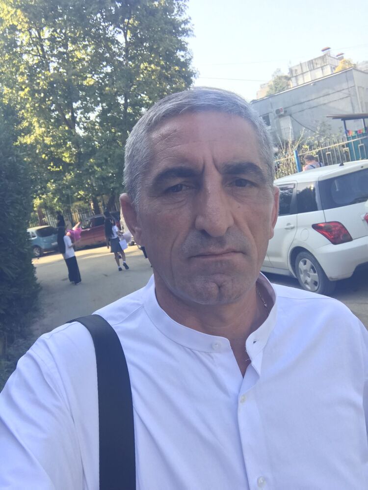  46287154  , 53 ,    