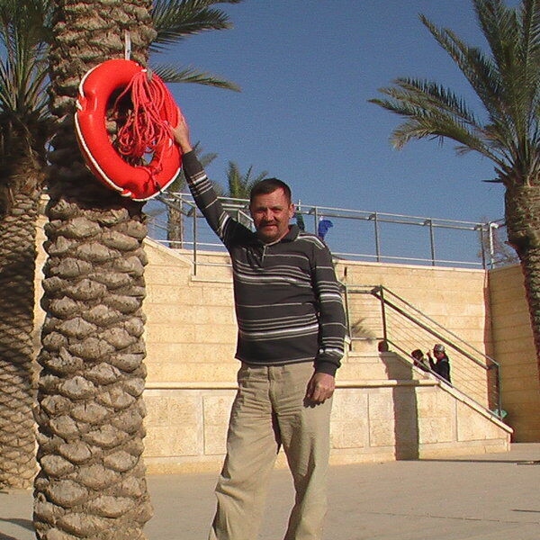  23951424  Sergey, 55 ,    