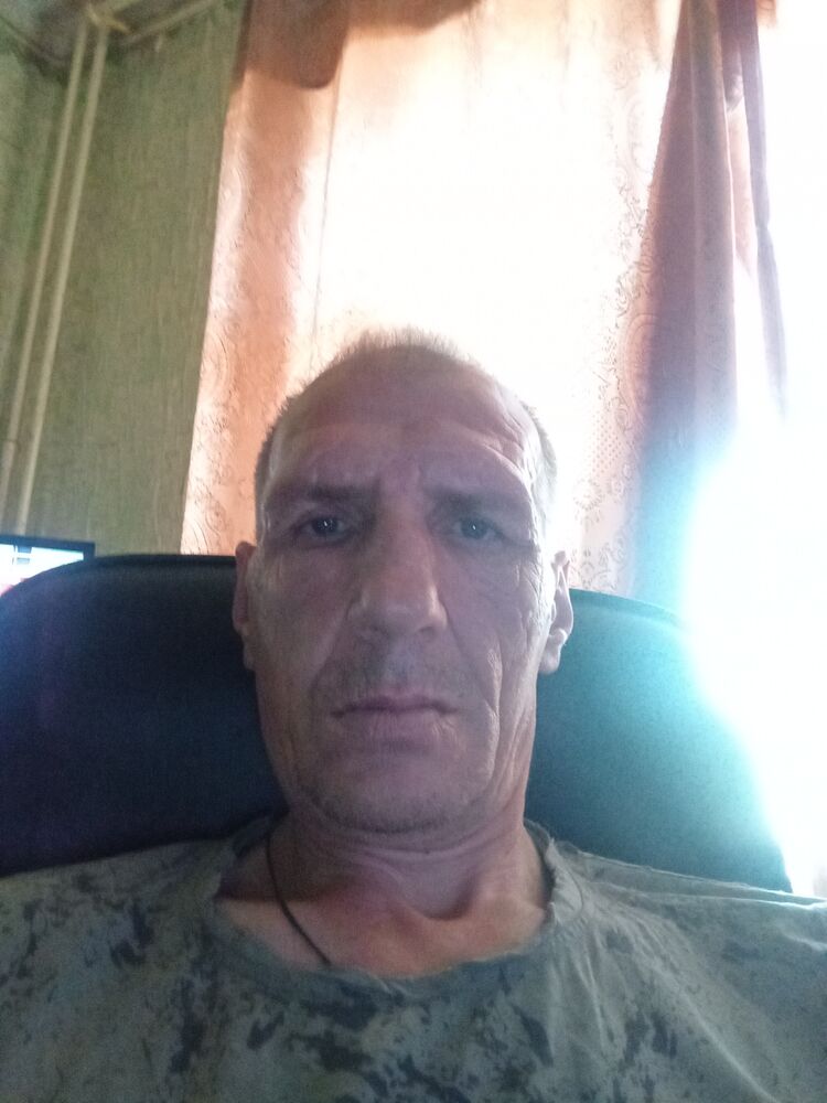  45478804  Jak Vorobei, 48 ,    