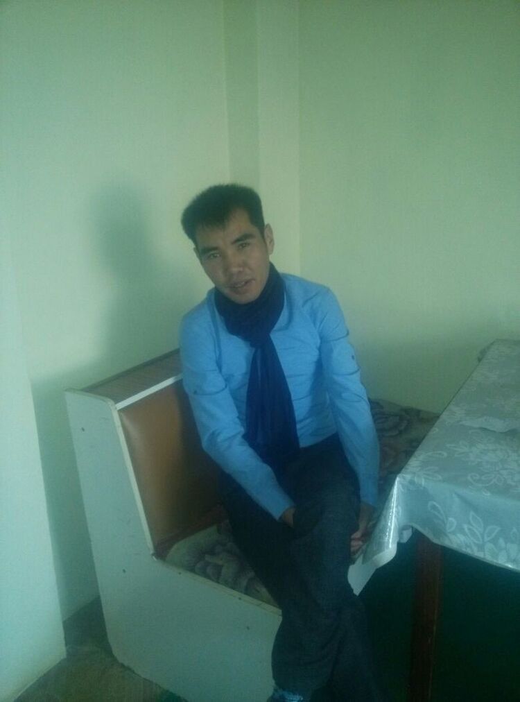  13135234  Maks, 34 ,    