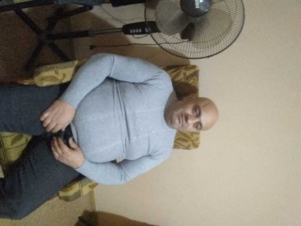  29533874  , 52 ,    