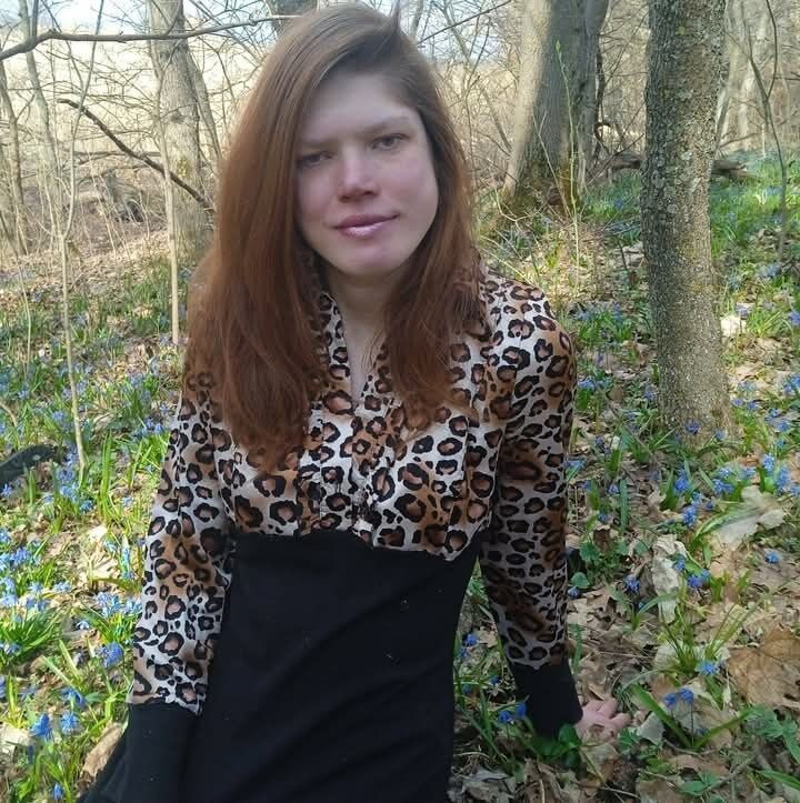  52050384  Olya, 27 ,    