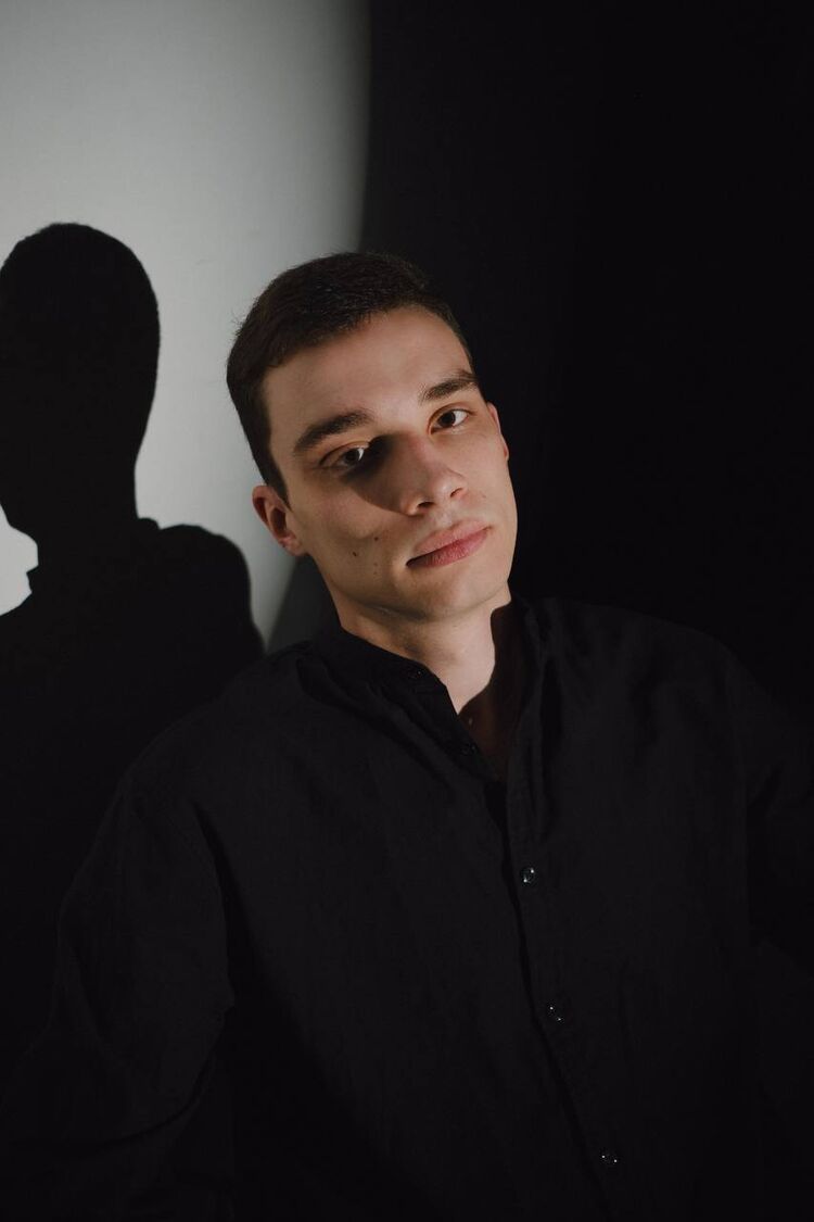  --,   , 25 ,   ,   
