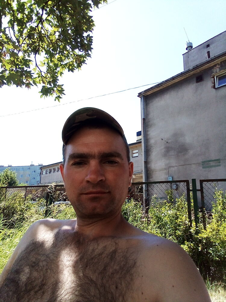  23156184  , 40 ,    