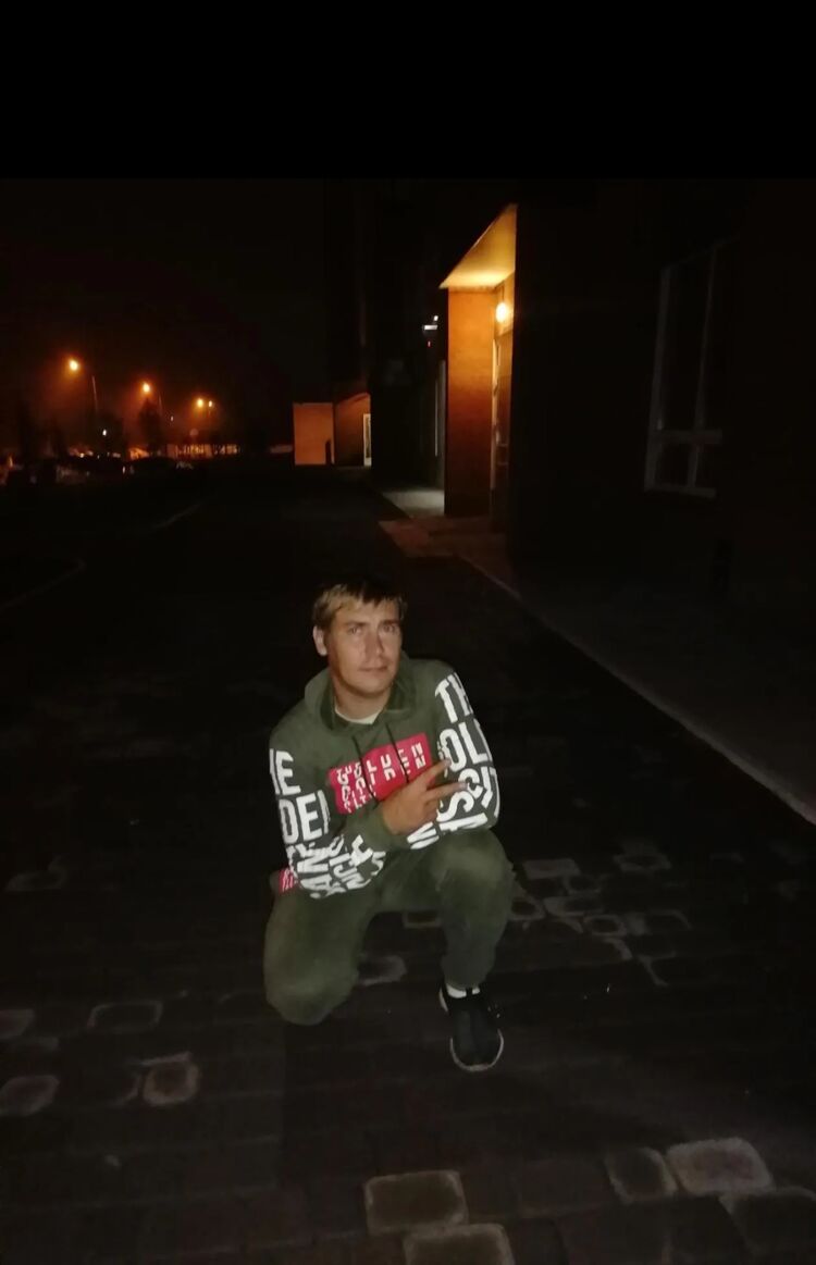  27869024  Seva, 39 ,    