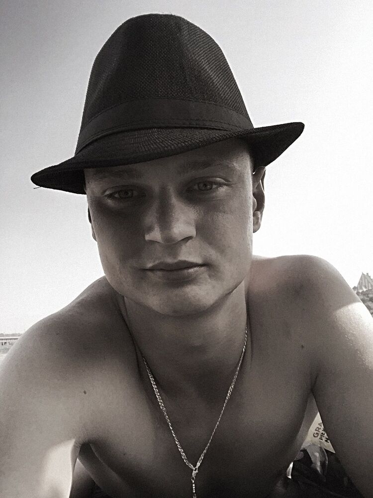  ,   Slavik, 27 ,   ,   , c 