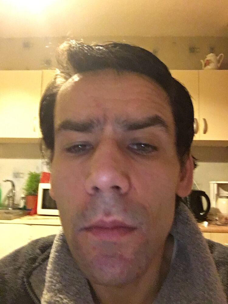  ,   Jevgeni, 42 ,   ,   , c 