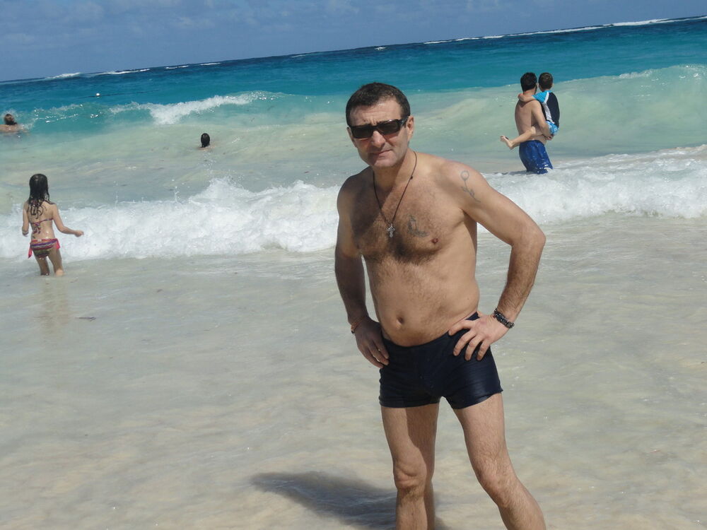 ���� 6852534 ������� Moss, 53 ����, ���� ���������� � ������