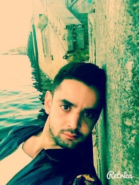  5798254  Mert, 32 ,    