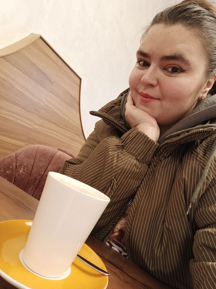  43844694  , 27 ,    
