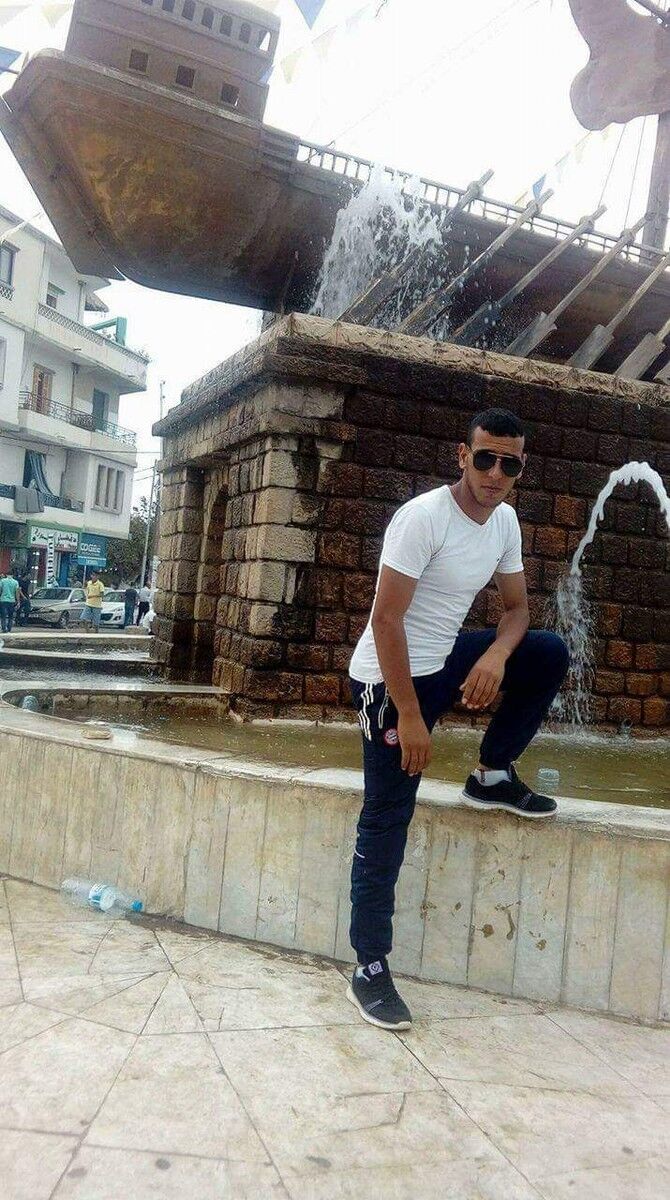  Algiers,   Bachir, 31 ,   ,   , c 