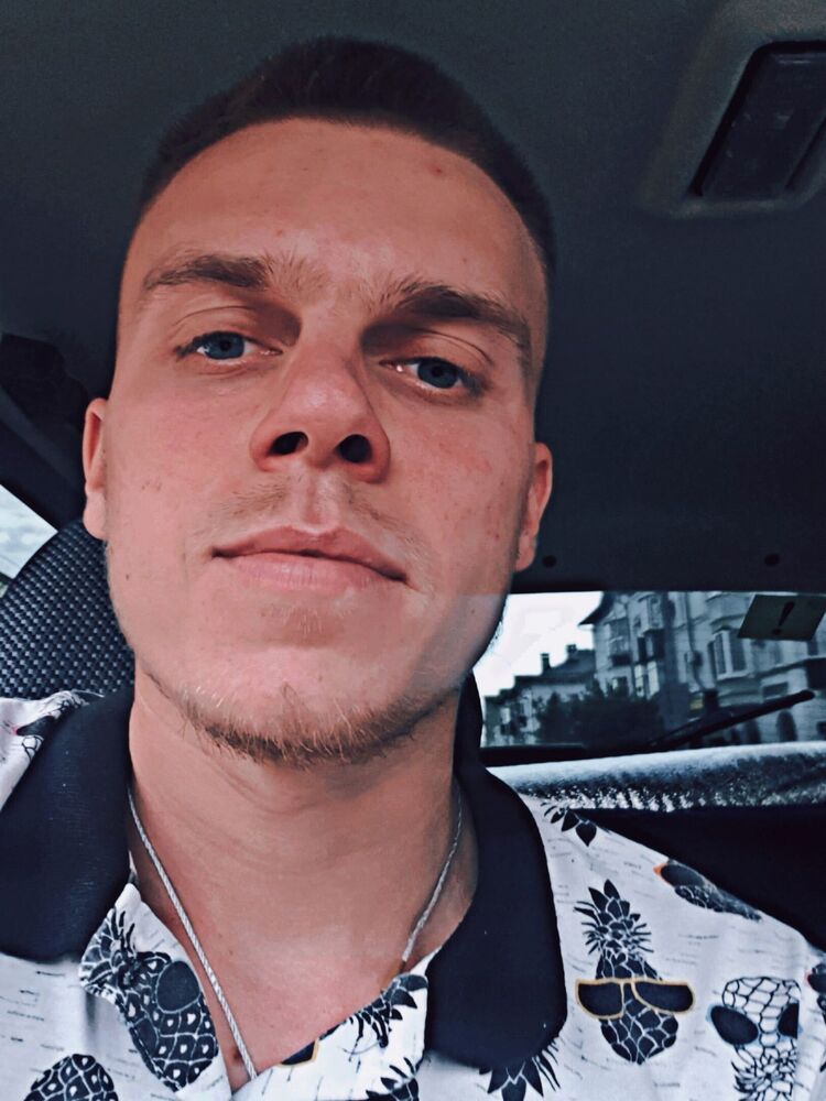  40304864  , 28 ,    