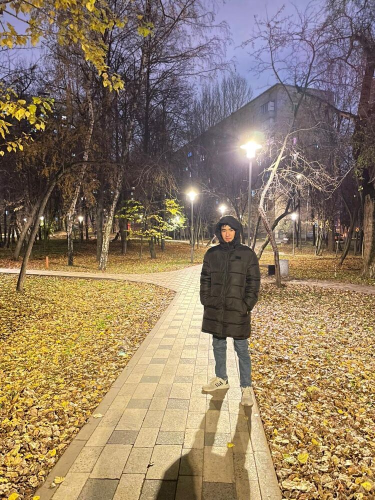  50766914  Javohir, 21 ,    