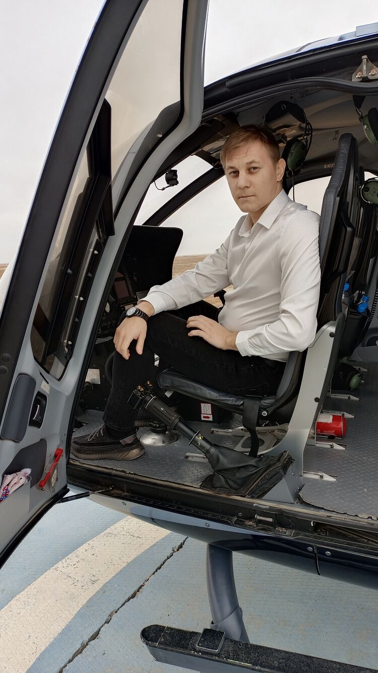  ,   Alex, 35 ,   ,   , c 
